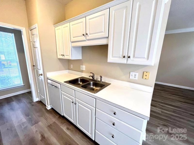 Property image 5 at 7625 Pence Pond Lane, Charlotte, NC 28227