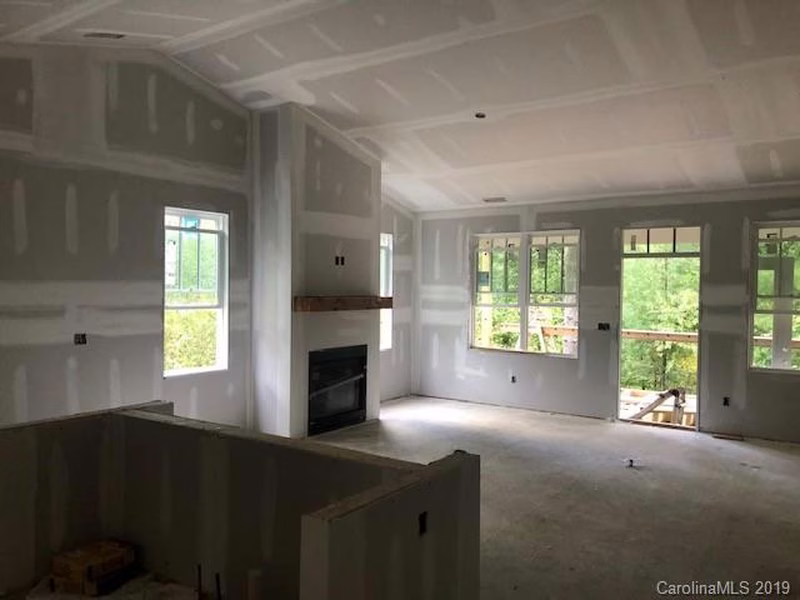 Property image 4 at 77 Hogans View Circle, Hendersonville, NC 28739