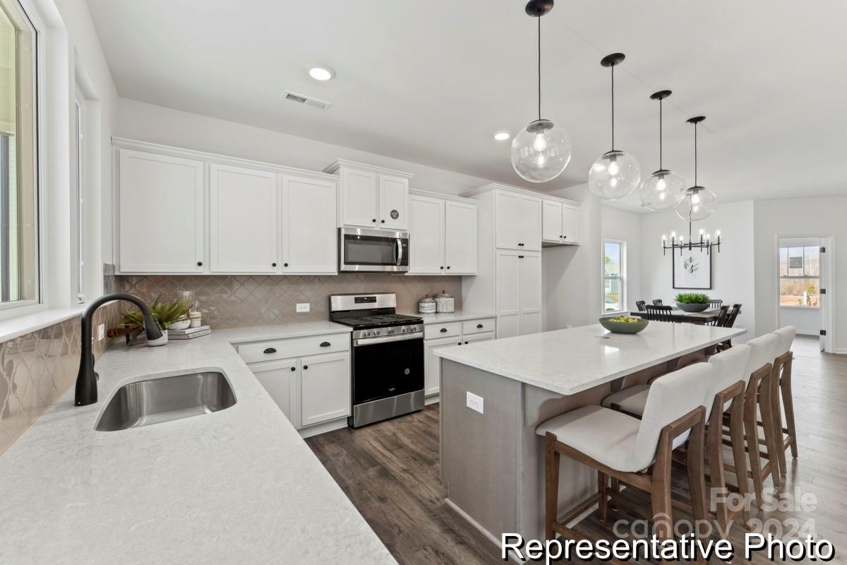 Property image 3 of 431 Williamette Drive in Shay Crossing, Salisbury, NC 28144