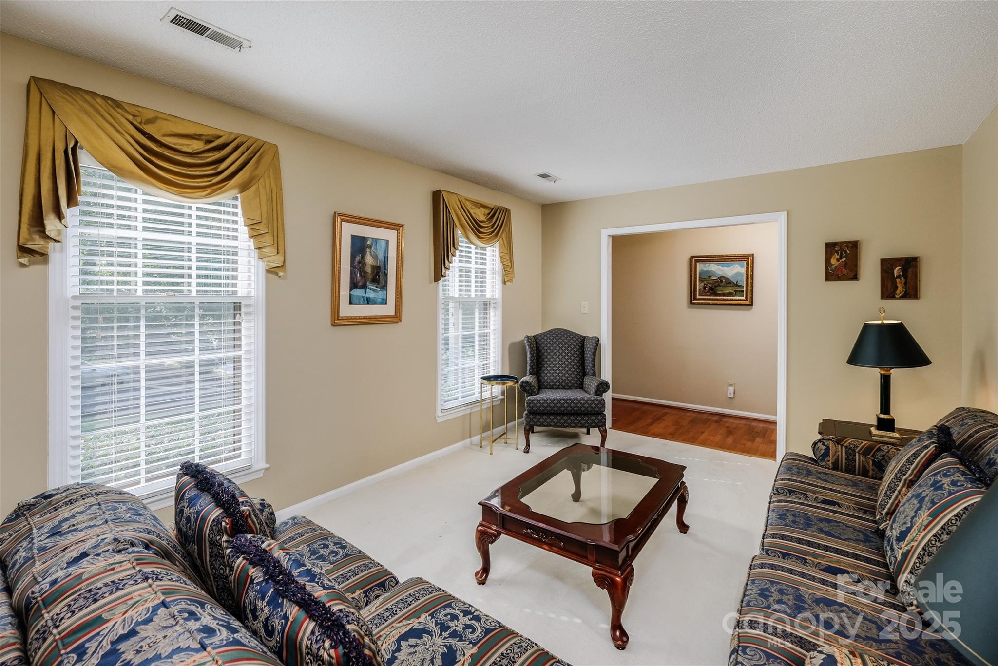 Property image 3 of 6010 Rexwood Place in Spring Valley, Charlotte, NC 28210