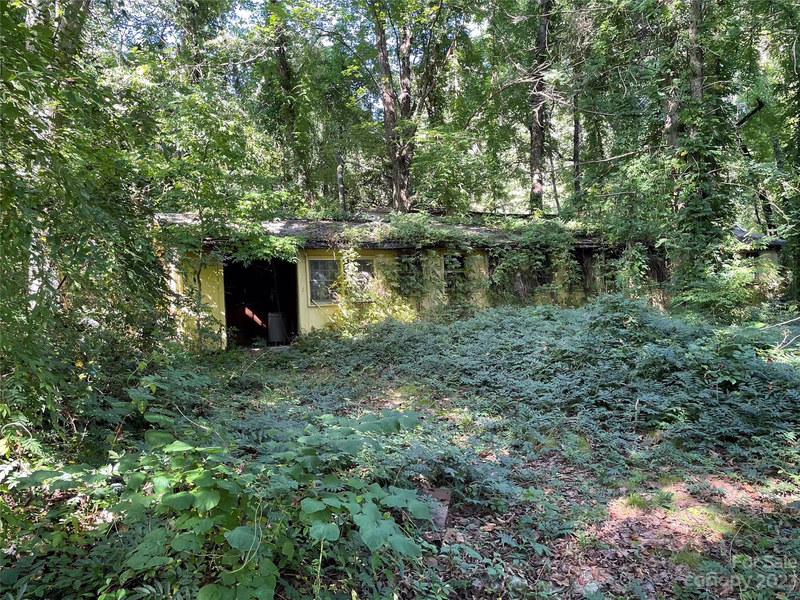 Property image 4 at 105 Pine Hill Drive, Swannanoa, NC 28778