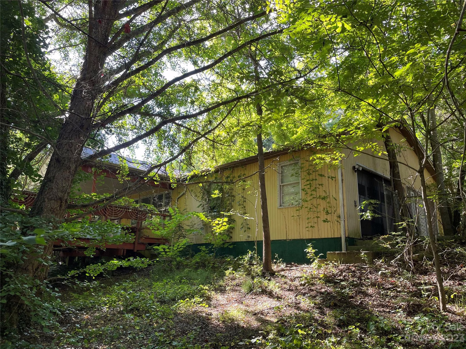 Property image 1 at 105 Pine Hill Drive, Swannanoa, NC 28778
