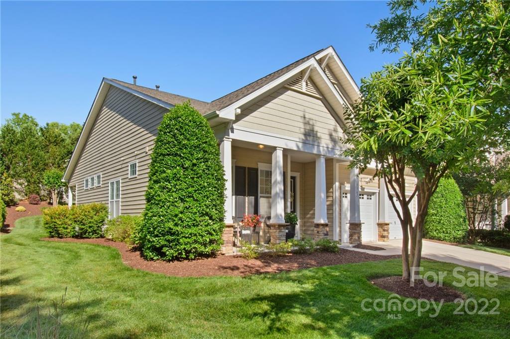 Property image 2 of 1367 Sarandon Drive in Callonwood, Stallings, NC 28104