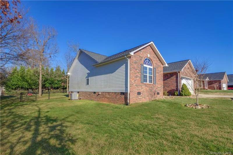 Property image 2 at 501 Carpenter Street, Maiden, NC 28650