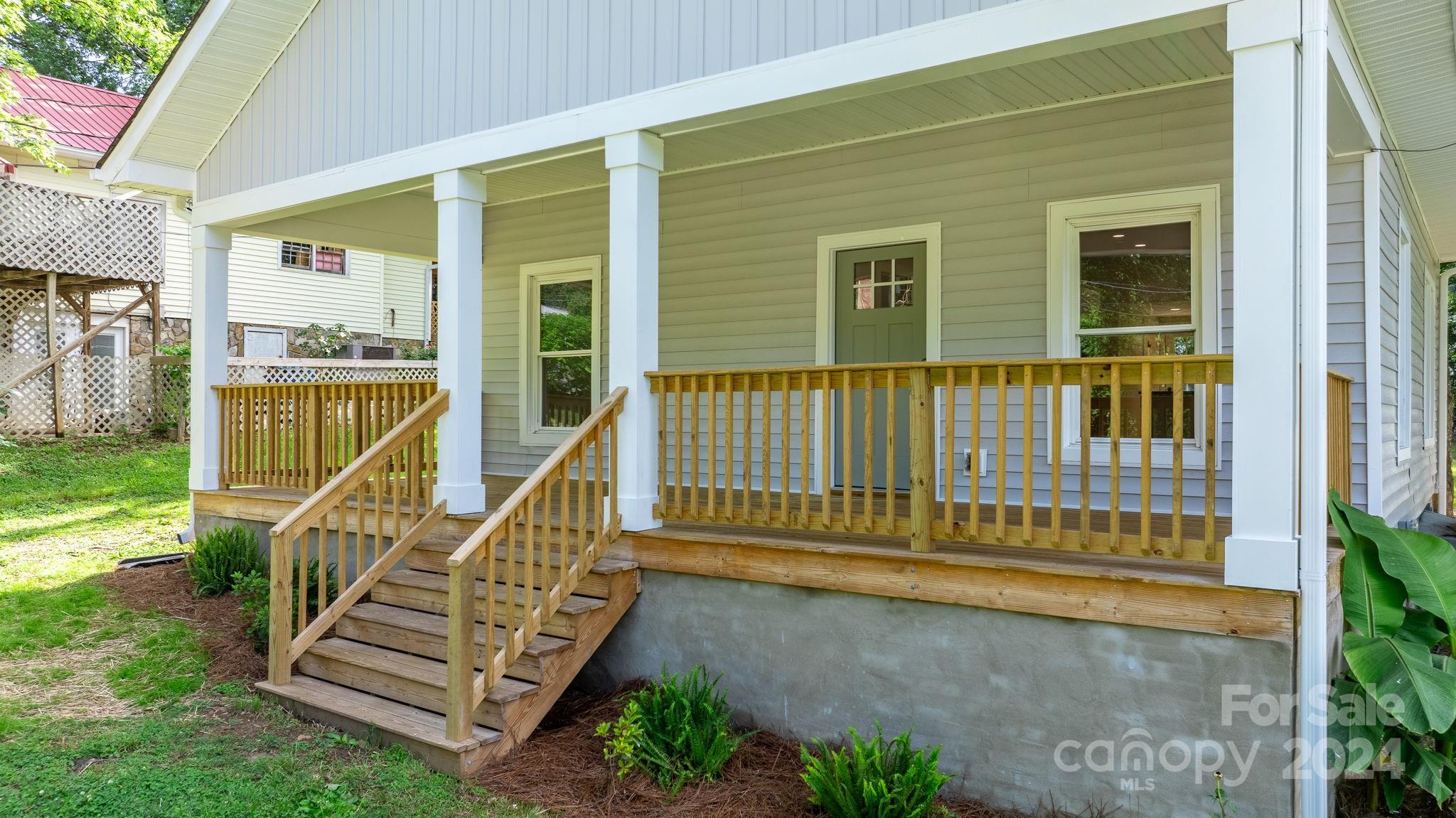 Property image 4 of 99 13th Street in Shuford Mill Village, Hickory, NC 28602