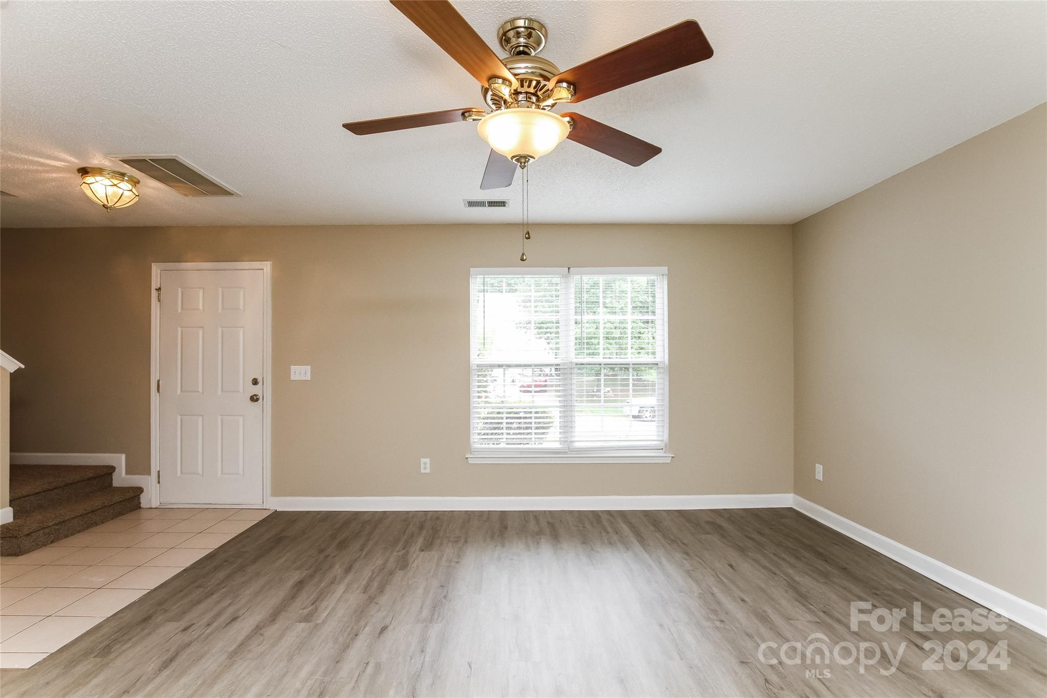 Property image 2 of 858 Anchor Way in Harbour Towne, Kannapolis, NC 28083