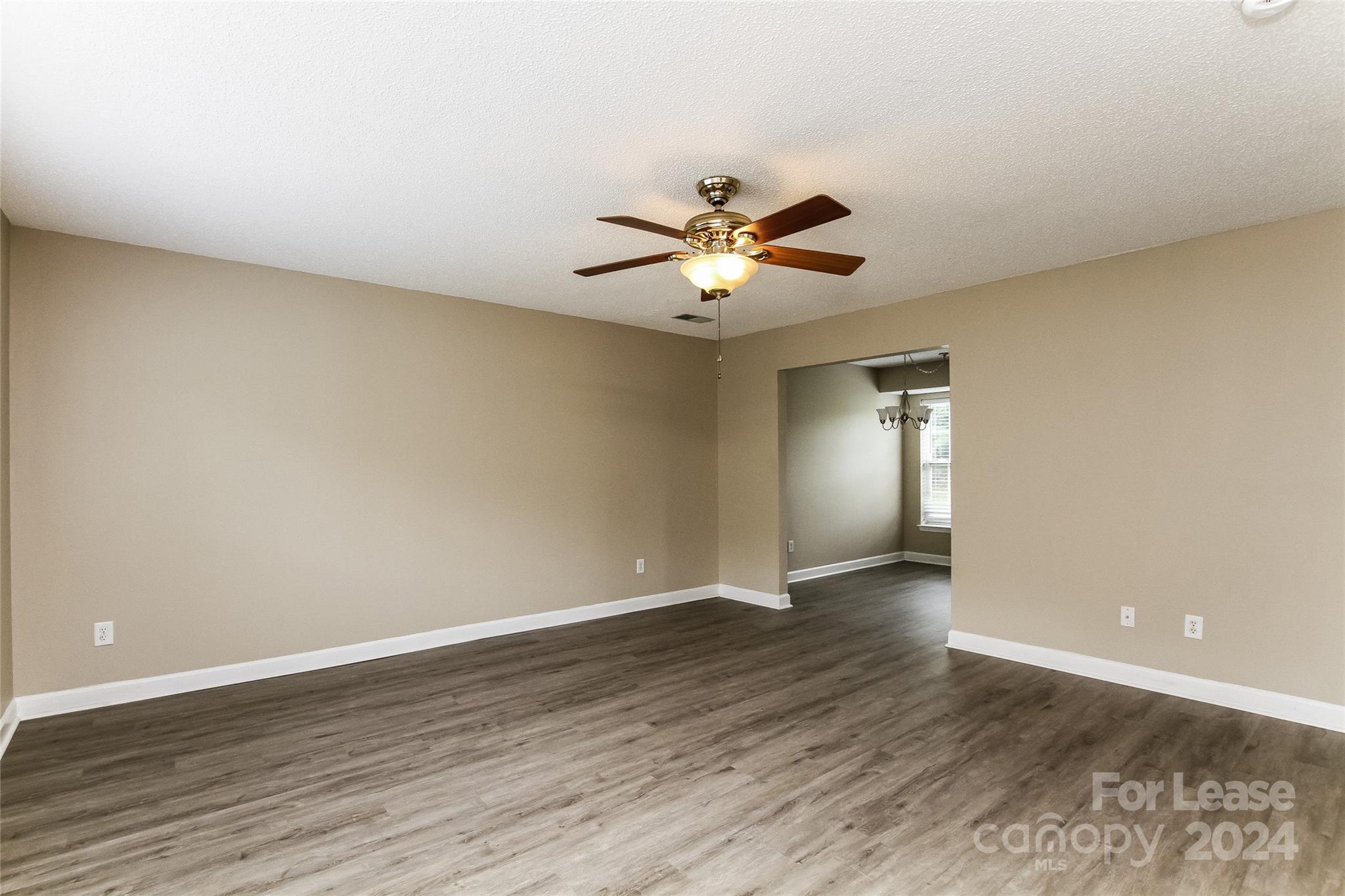 Property image 3 of 858 Anchor Way in Harbour Towne, Kannapolis, NC 28083