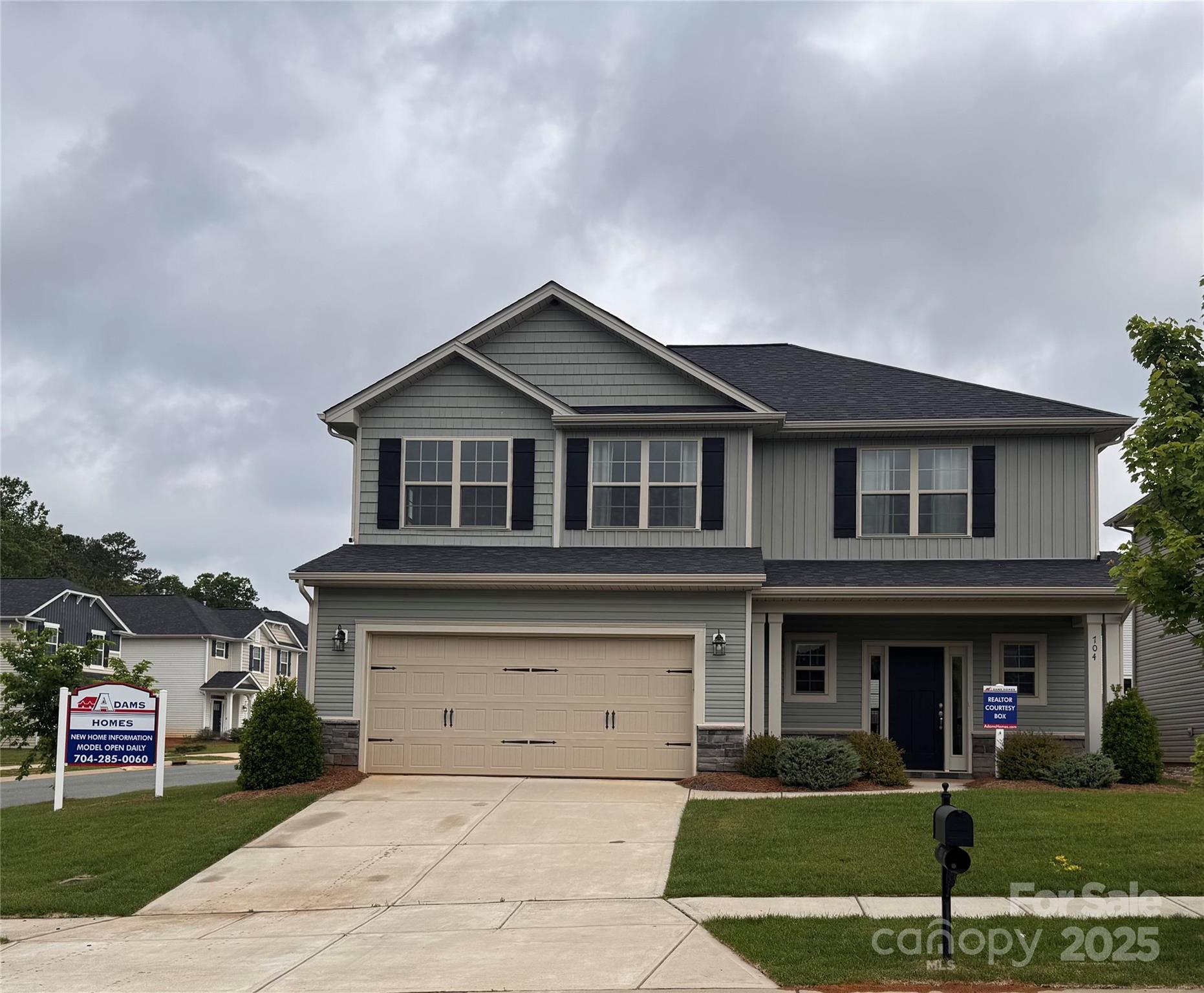 Property image 2 of 704 Robert Moses Drive in The Village At Parkside, Gastonia, NC 28056