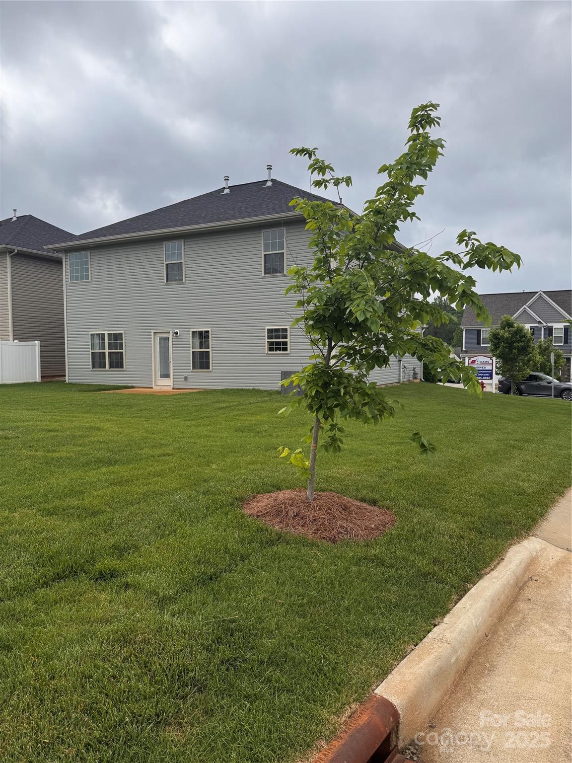 Property image 4 of 704 Robert Moses Drive in The Village At Parkside, Gastonia, NC 28056