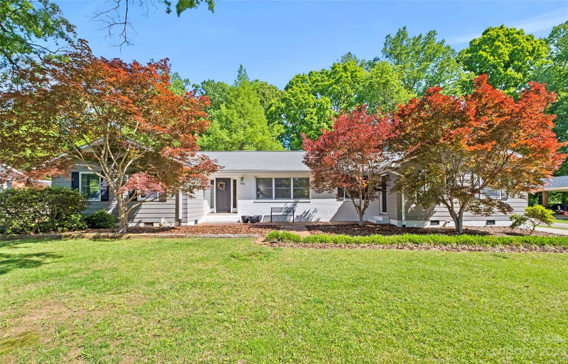 416 Windsor Drive
