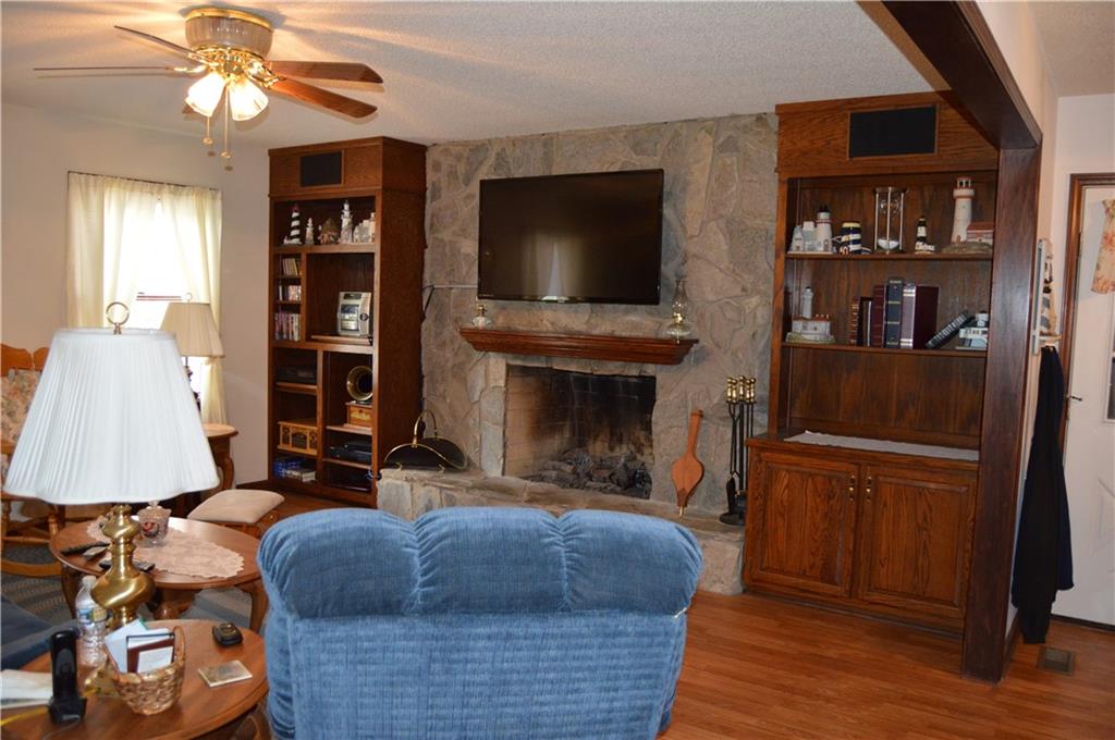 Property image 5 of 209 Timber Ridge Drive in Oakmont, Lenoir, NC 28645