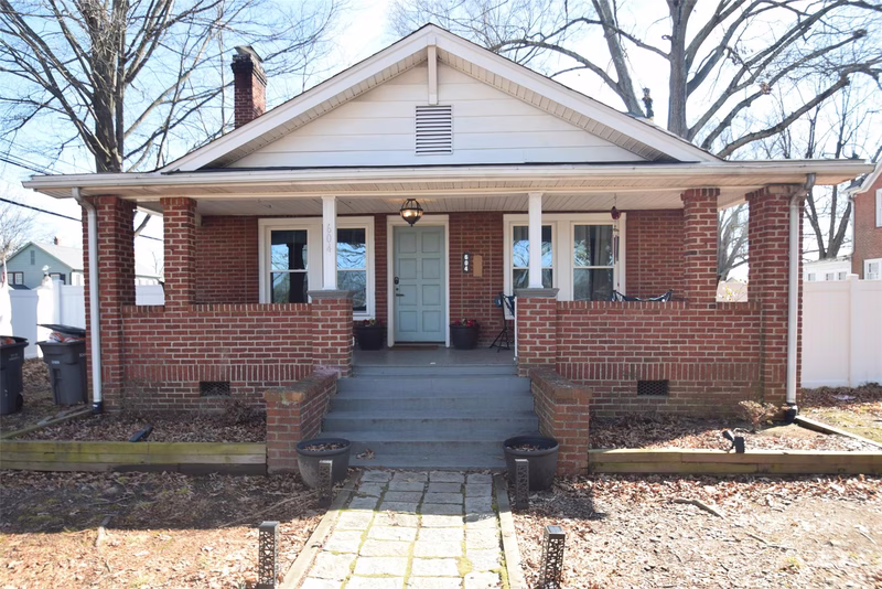 604 Pearl Avenue