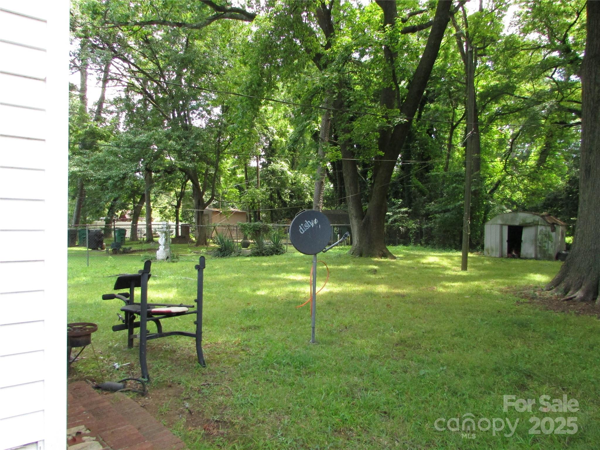 Property image 3 of 2412 Druid Hills Way in Graham Heights, Charlotte, NC 28206