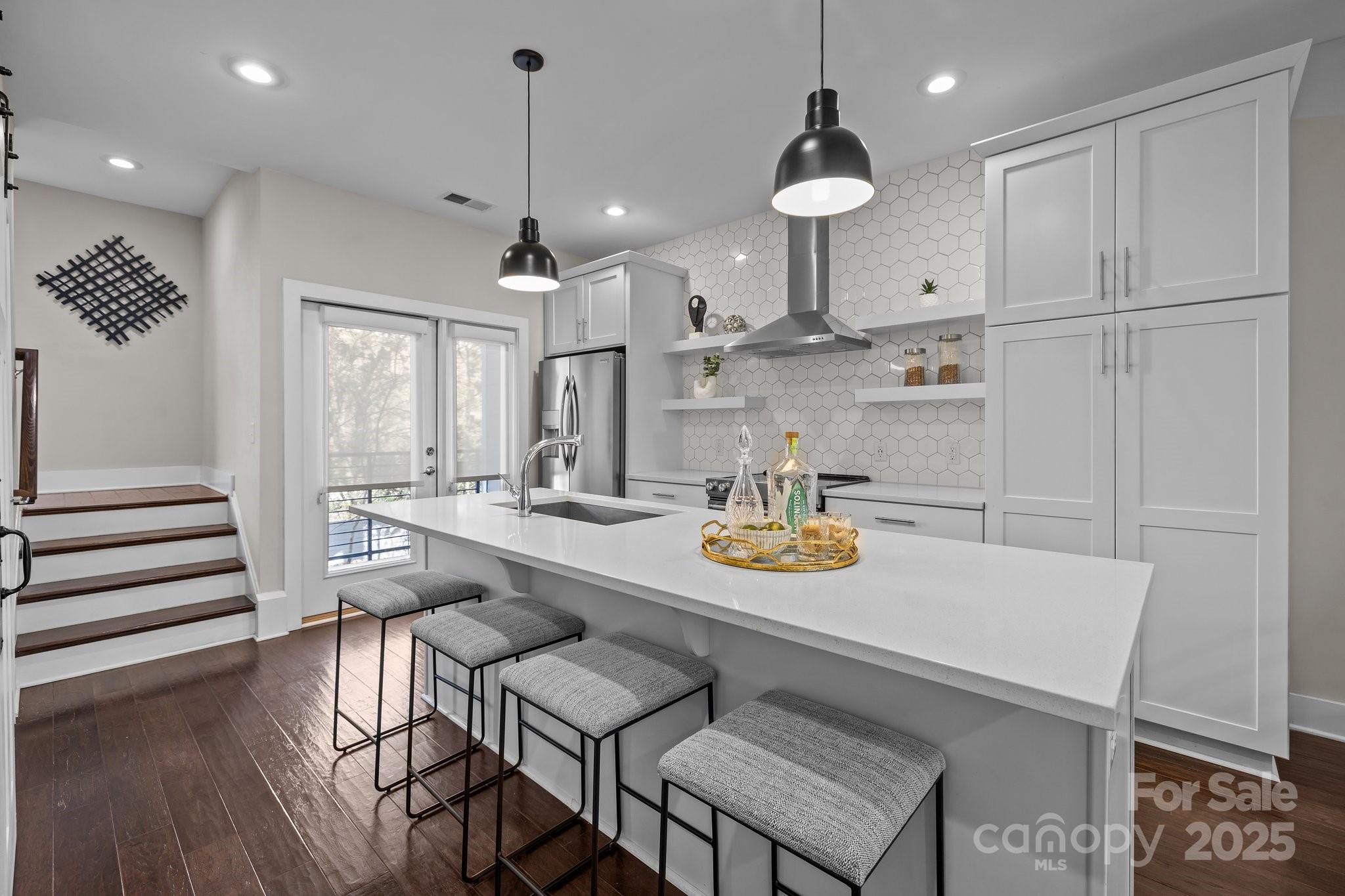 Property image 2 of 3655 Vallette Court in Southpoint, Charlotte, NC 28203