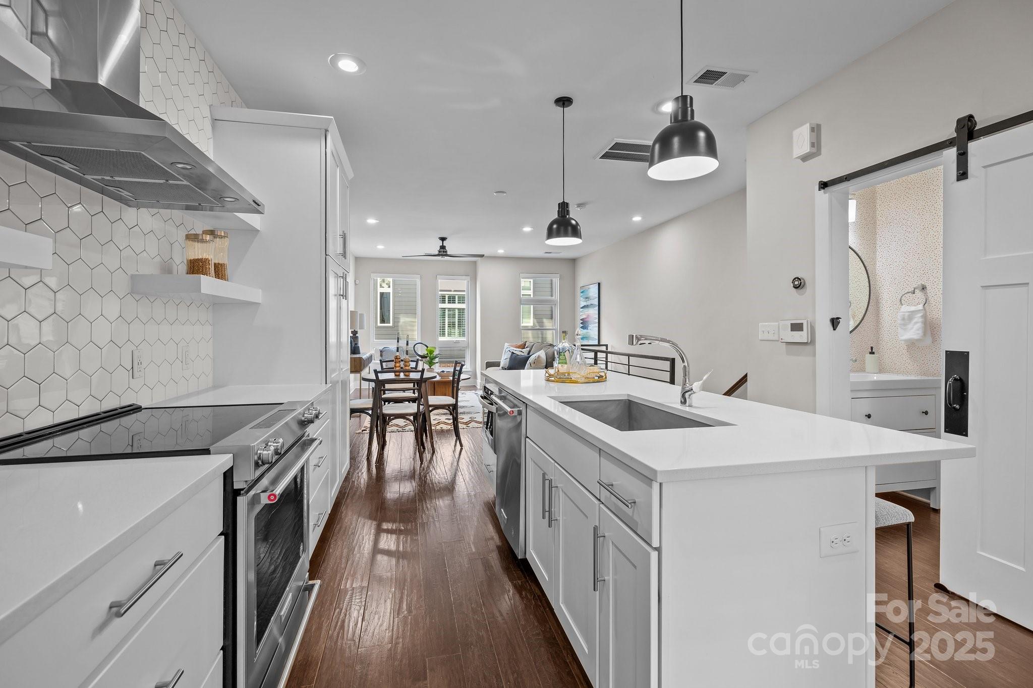 Property image 5 of 3655 Vallette Court in Southpoint, Charlotte, NC 28203