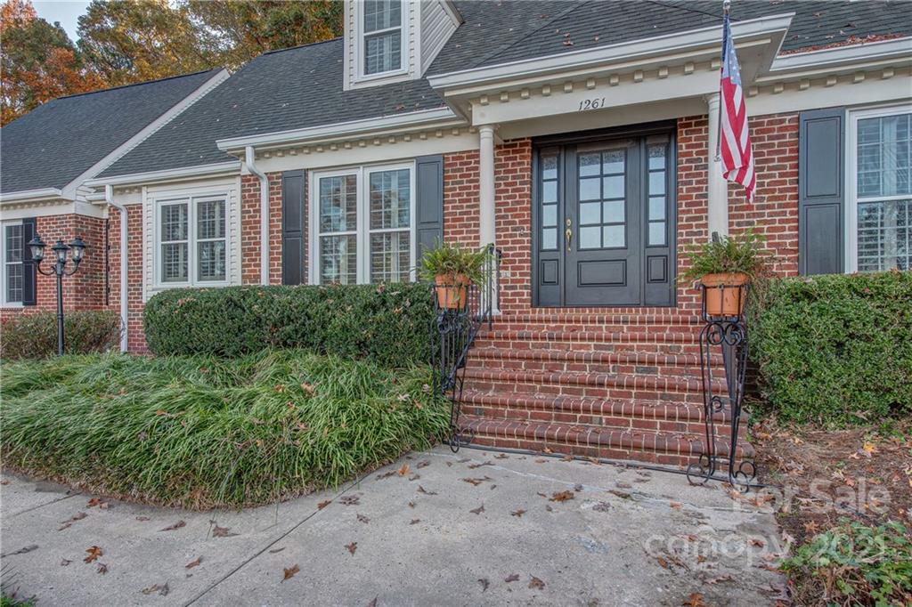 Property image 3 of 1261 Canoby Court in Glenmoor, Gastonia, NC 28054