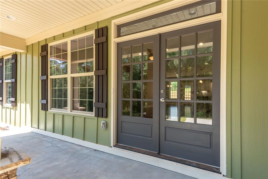 Property image 3 of 1169 Kensington Circle in Nottingham Estates, Newton, NC 28658