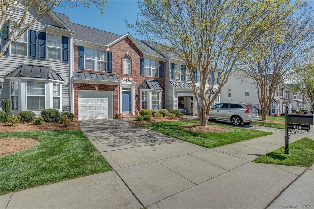 Property image 3 of 1646 Backcreek Lane in Robinwood Village, Gastonia, NC 28054