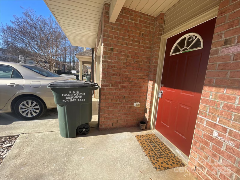 Property image 3 at 6513 Quarterbridge Lane, Charlotte, NC 28262
