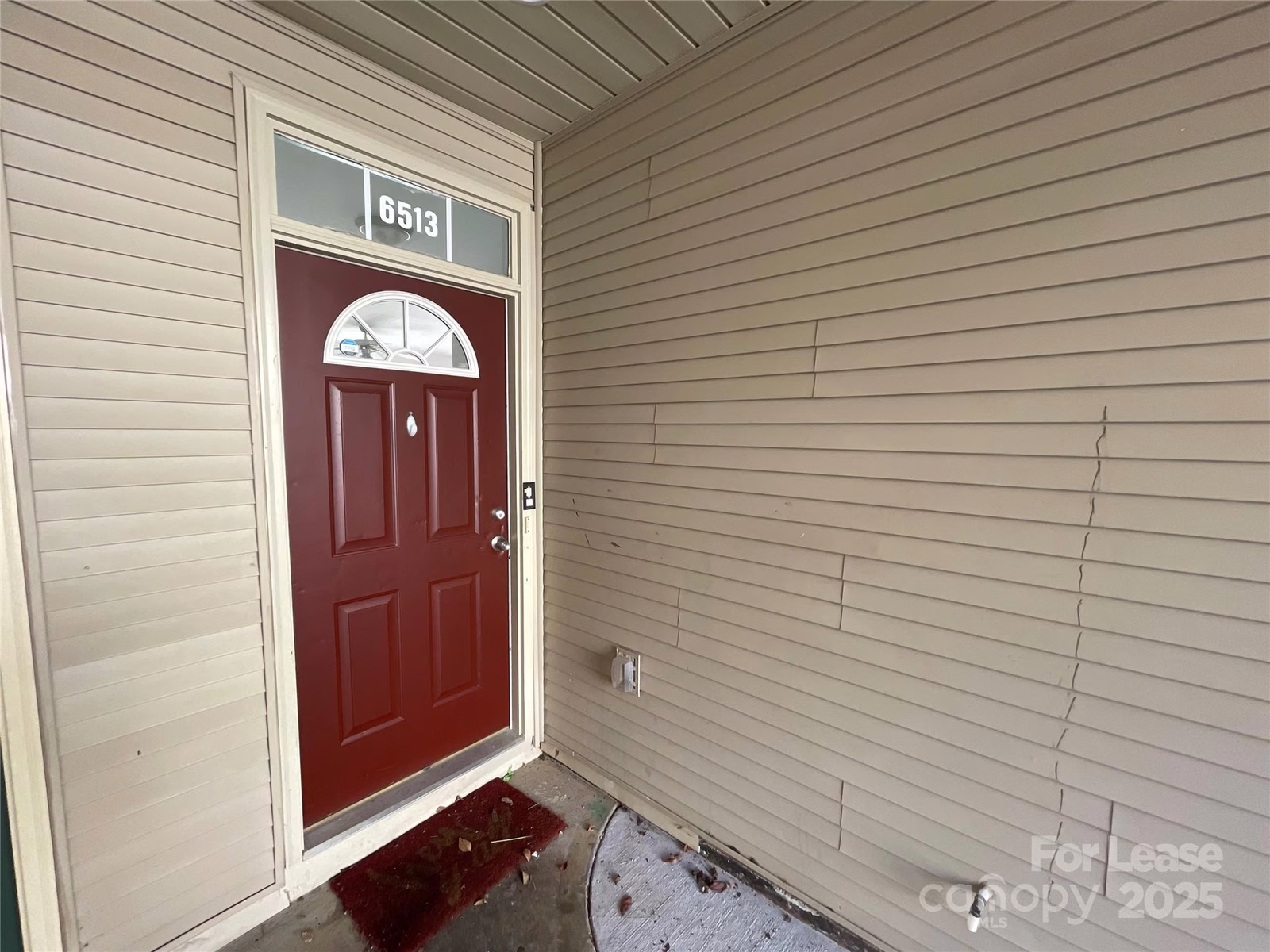 Property image 1 at 6513 Quarterbridge Lane, Charlotte, NC 28262