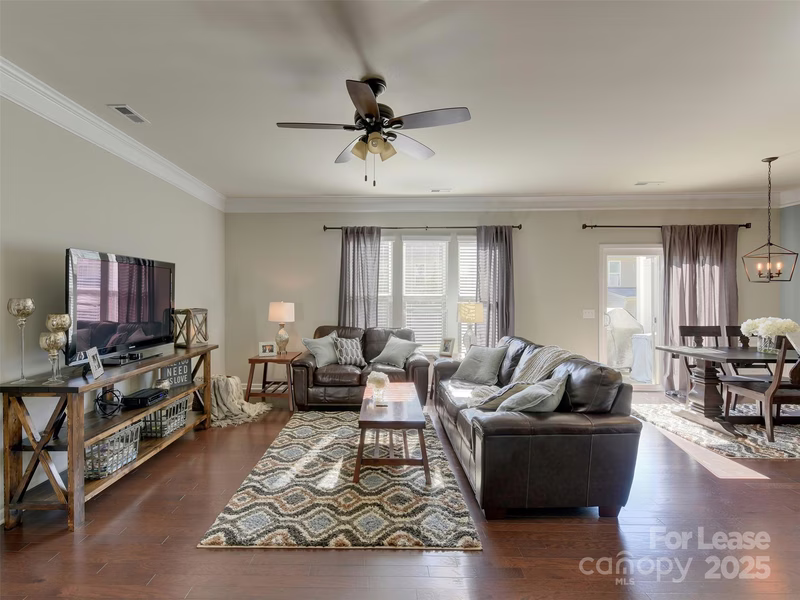 Property image 2 at 5907 Carrollton Lane, Charlotte, NC 28210