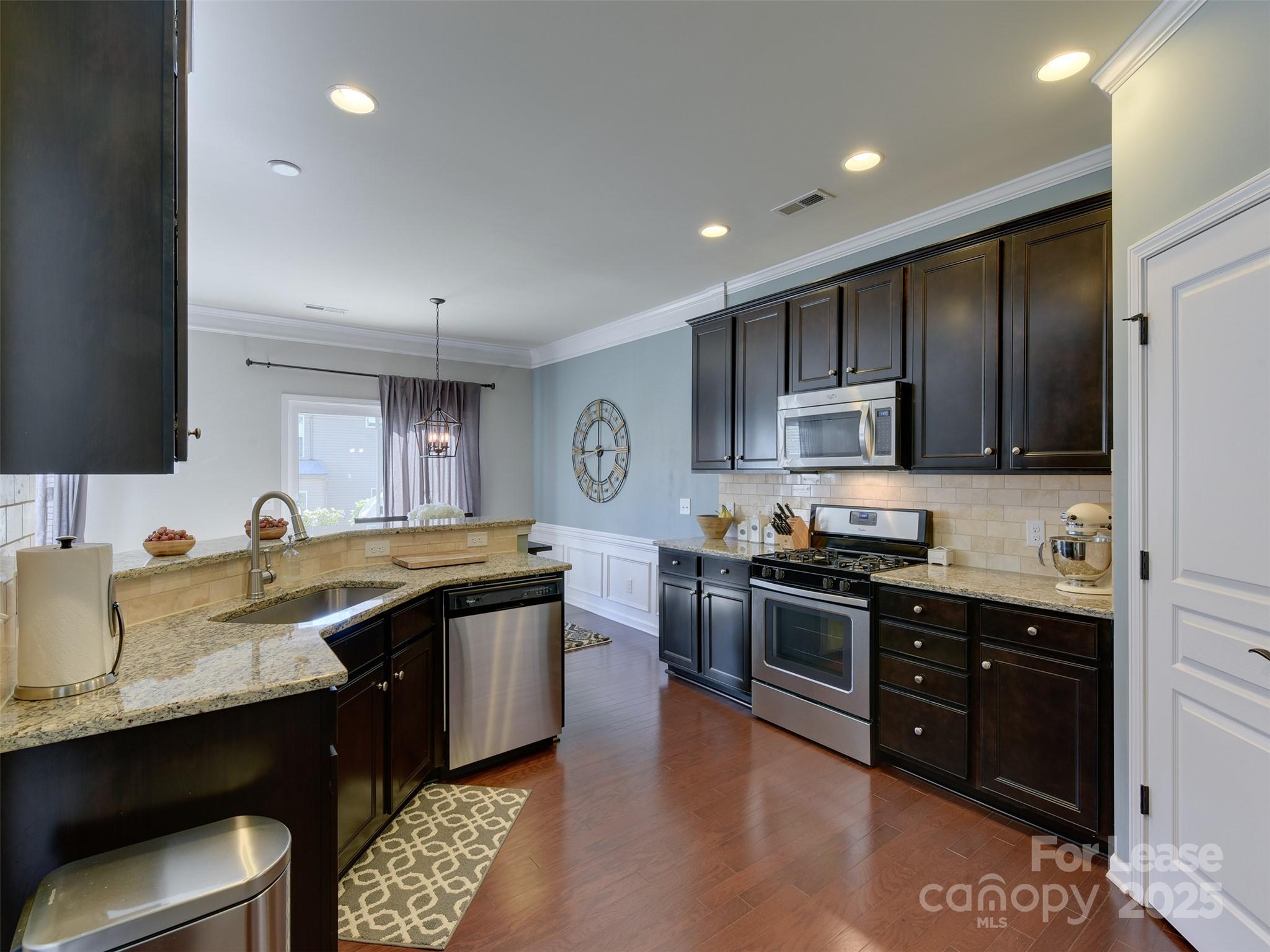 Property image 4 of 5907 Carrollton Lane in Park South Station, Charlotte, NC 28210