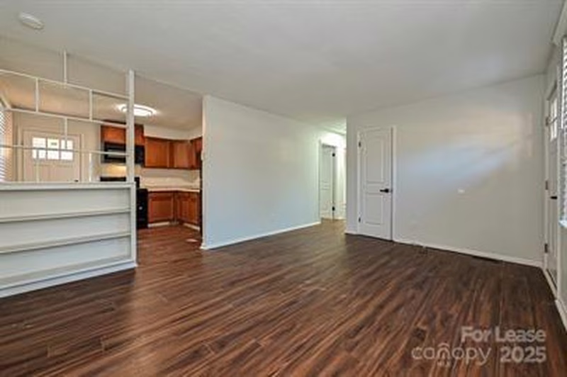 Property image 5 at 4100 Dinglewood Avenue, Charlotte, NC 28205