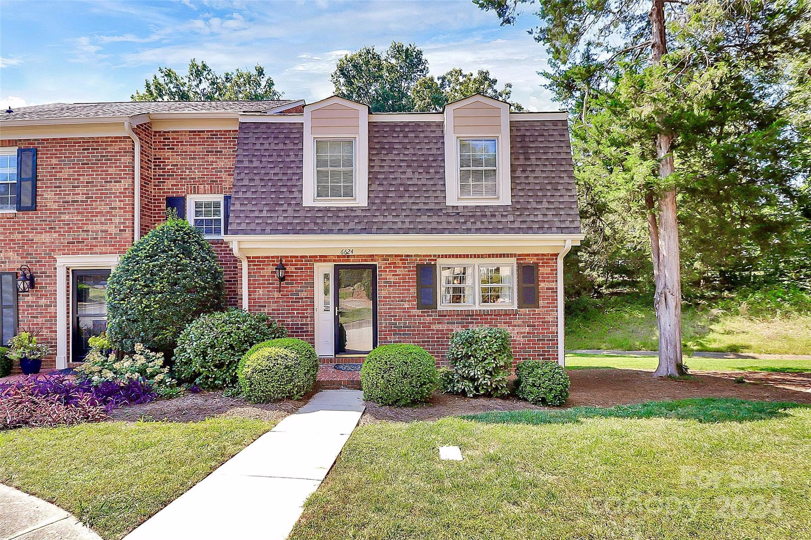 Property image 1 at 6624 Bunker Hill Circle, Charlotte, NC 28210
