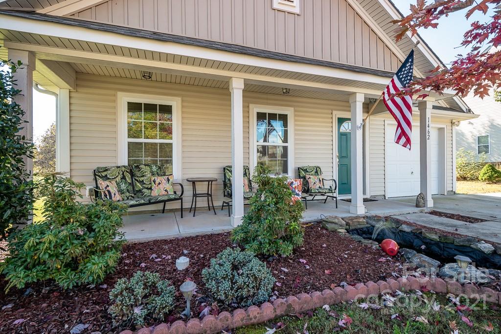 Property image 4 of 1462 Winter Drive in Valleybrook, Statesville, NC 28677