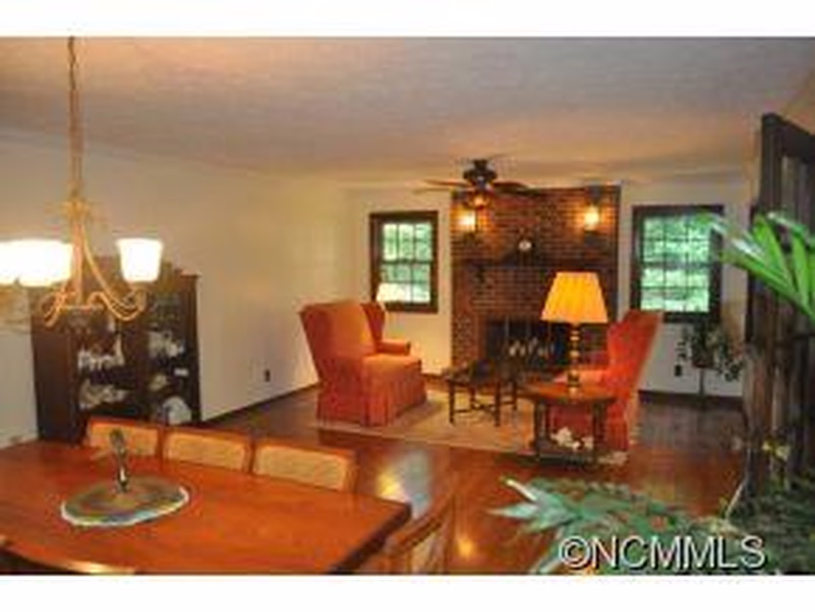Property image 1 at 406 Birdland Dr, Hendersonville, NC 28739