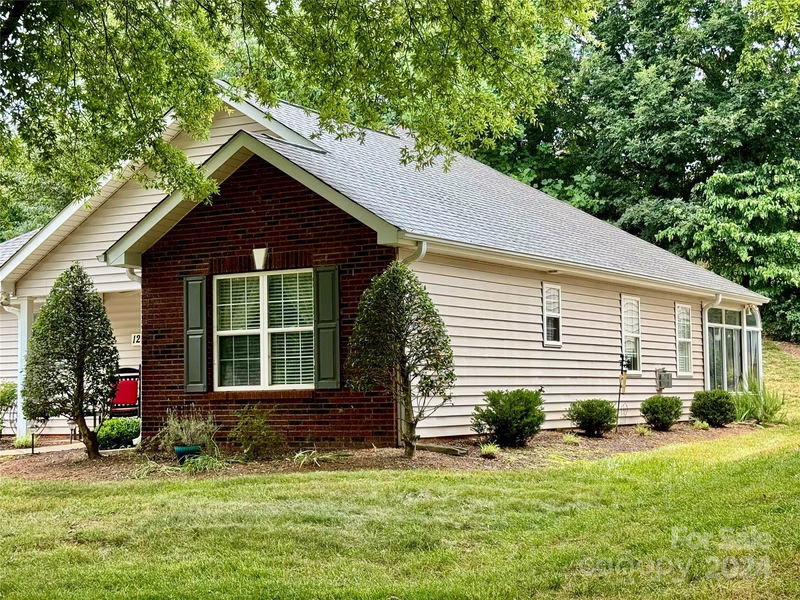Property image 2 at 120 Ashwood Lane, Mooresville, NC 28117
