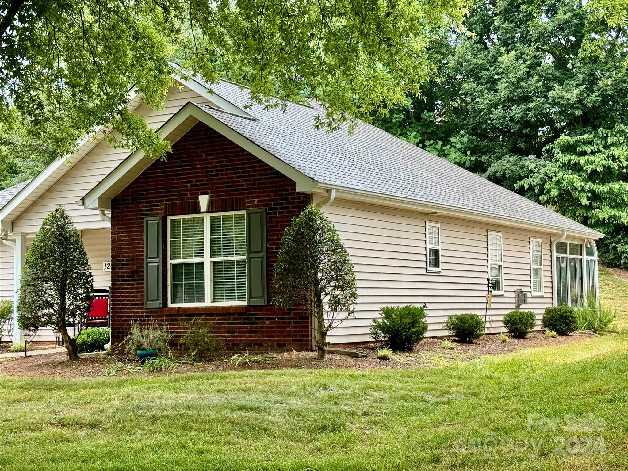 Property image 2 of 120 Ashwood Lane in The Villages at Oak Tree, Mooresville, NC 28117