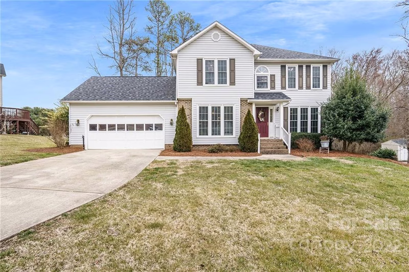 413 Vincent Court