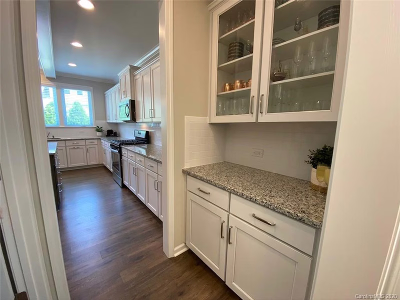 Property image 5 at 5046 Stonehill Lane, Matthews, NC 28104
