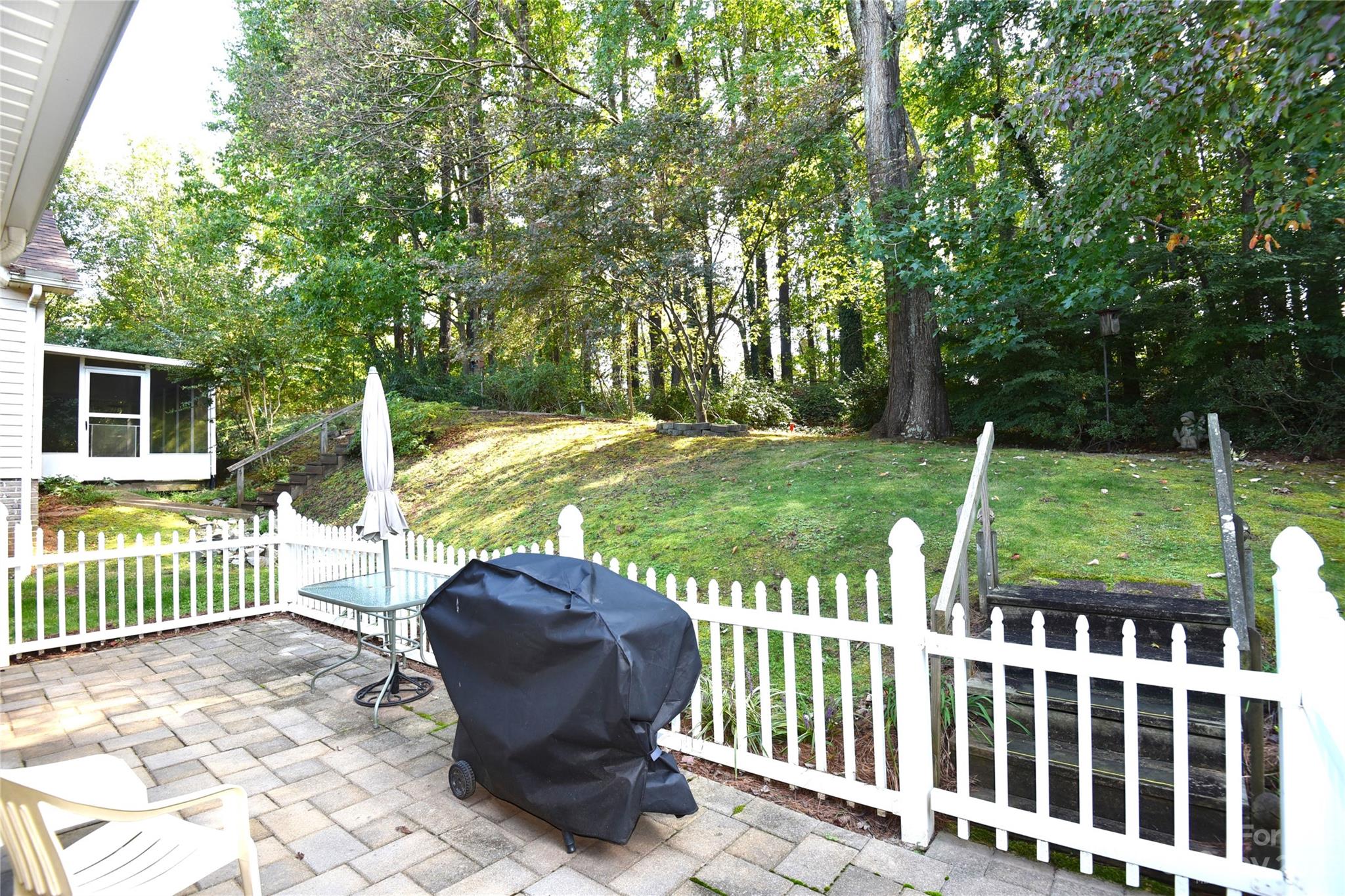 Property image 4 of 406 Hidden Creek Circle in Hidden Creek, Salisbury, NC 28147