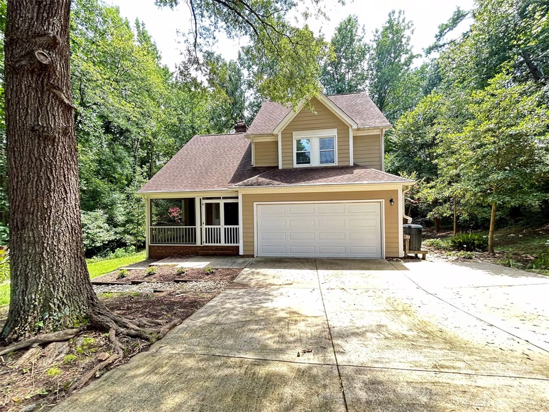 404 Glenora Drive