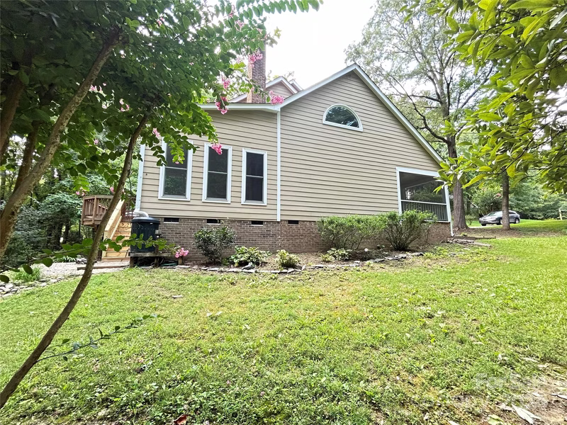Property image 4 at 404 Glenora Drive, Huntersville, NC 28078