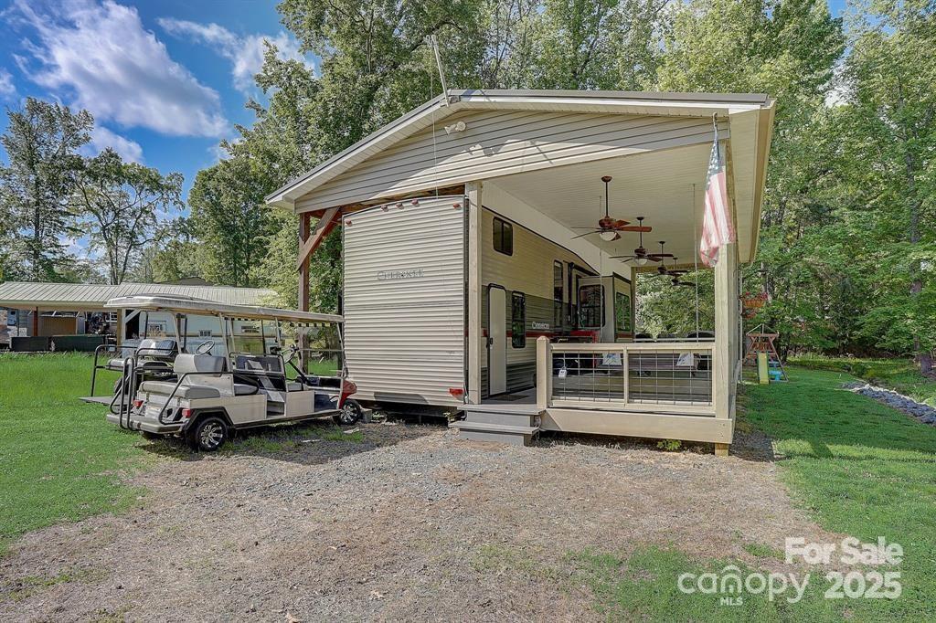 Property image 5 of 109 Pembrooke Trail in Twin Harbor, Mount Gilead, NC 27306