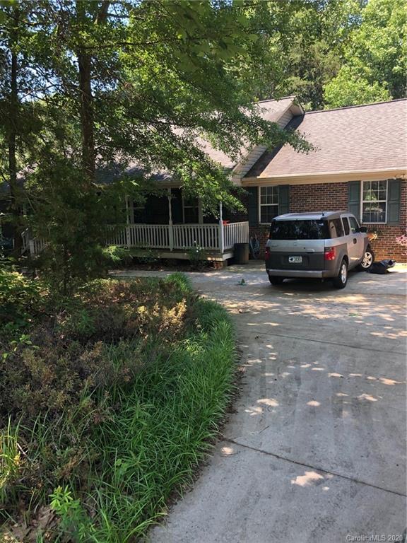Property image 3 of 2597 Carriage Lane in Grandview Farms, Lincolnton, NC 28092