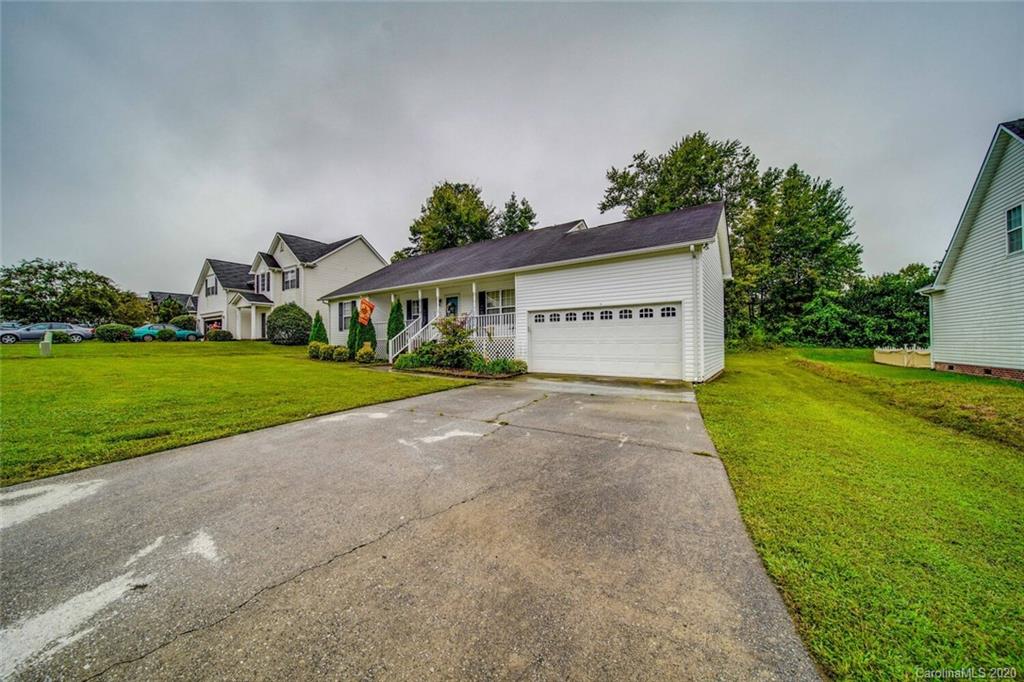 Property image 4 of 2836 Ireton Place in Brantley Woods, Kannapolis, NC 28083