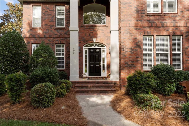 Property image 2 at 207 Castles Gate Drive, Mooresville, NC 28117