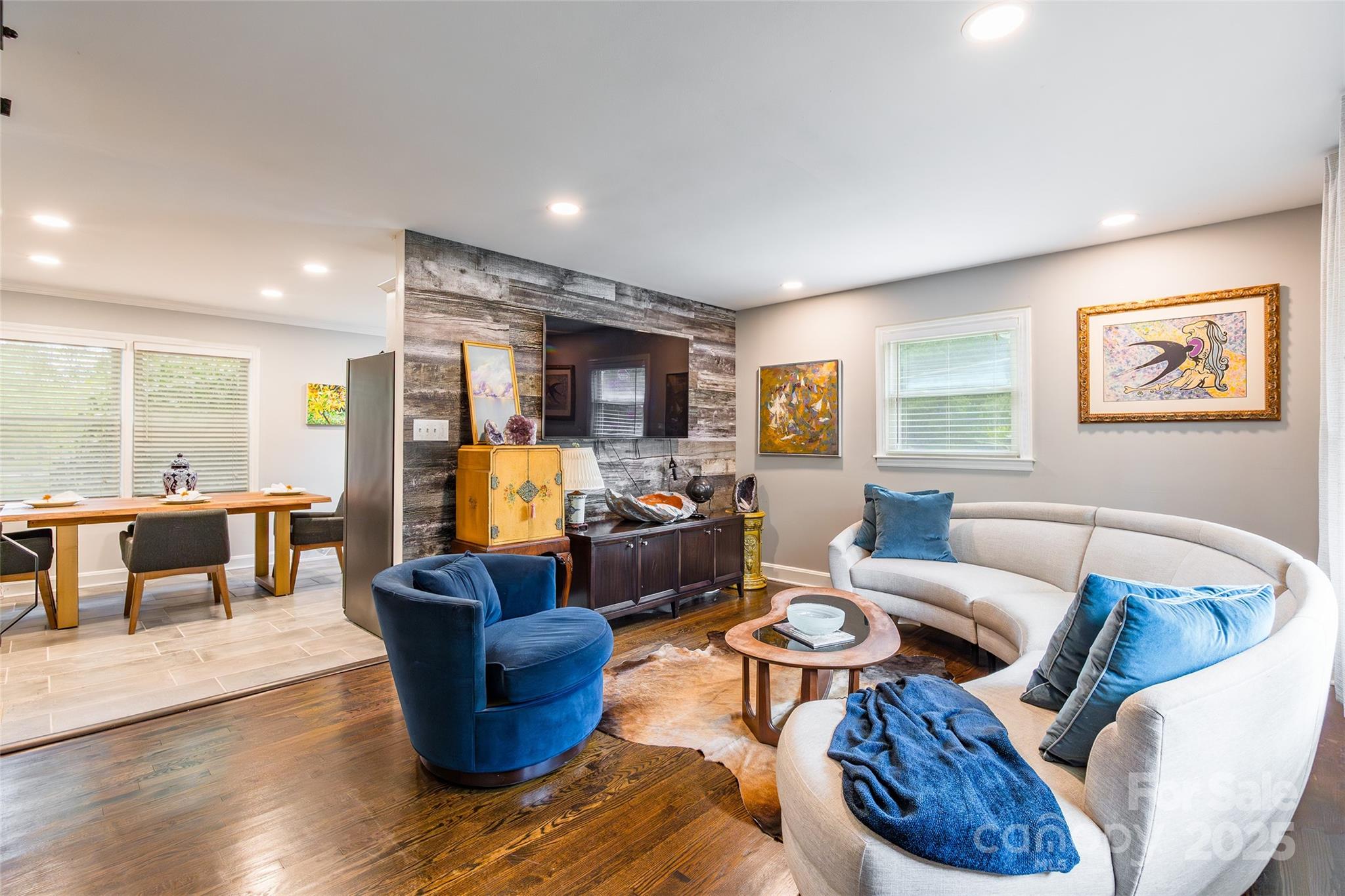 Property image 3 of 1645 Brookdale Avenue in Starmount, Charlotte, NC 28210