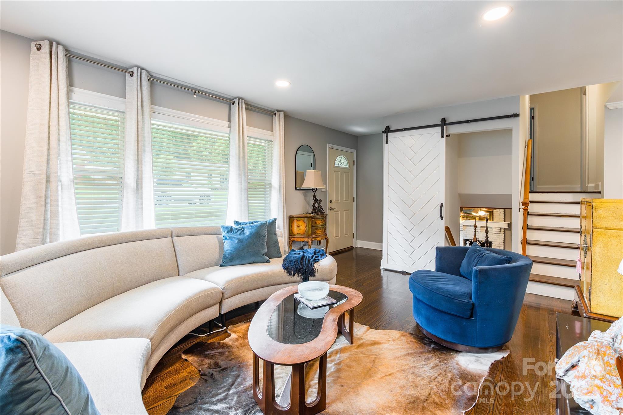 Property image 5 of 1645 Brookdale Avenue in Starmount, Charlotte, NC 28210