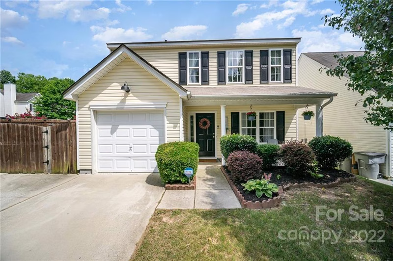 Mitchell Glen, Kannapolis Community