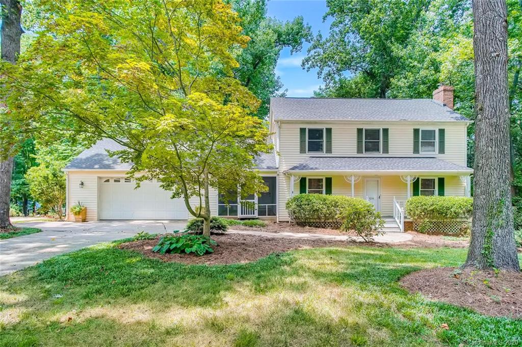 Property image 2 of 1216 Honeybee Trail in Old Orchard, Fort Mill, SC 29715
