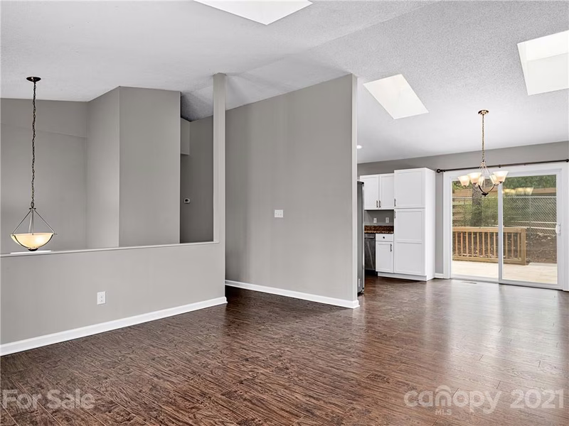 Property image 3 at 21 Valleywood Court, Asheville, NC 28803