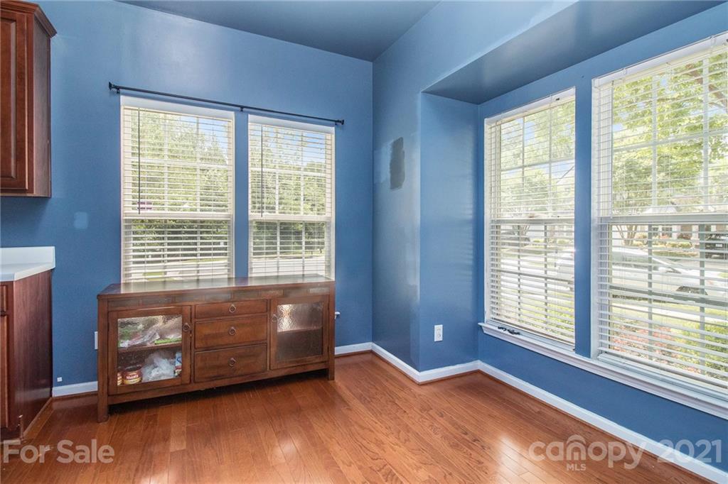 Property image 5 of 1886 Lookout Lane in Robinwood Village, Gastonia, NC 28054