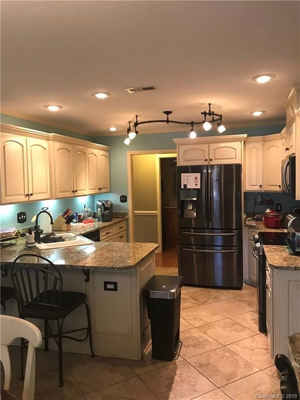 Property image 3 at 1594 Elkhart Circle, Gastonia, NC 28054