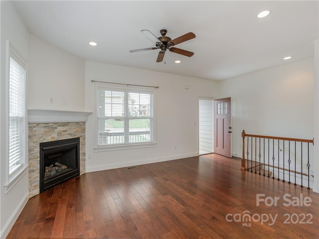 Property image 3 of 8 Asher Lane in Cottages at Glenn Oaks, Arden, NC 28704