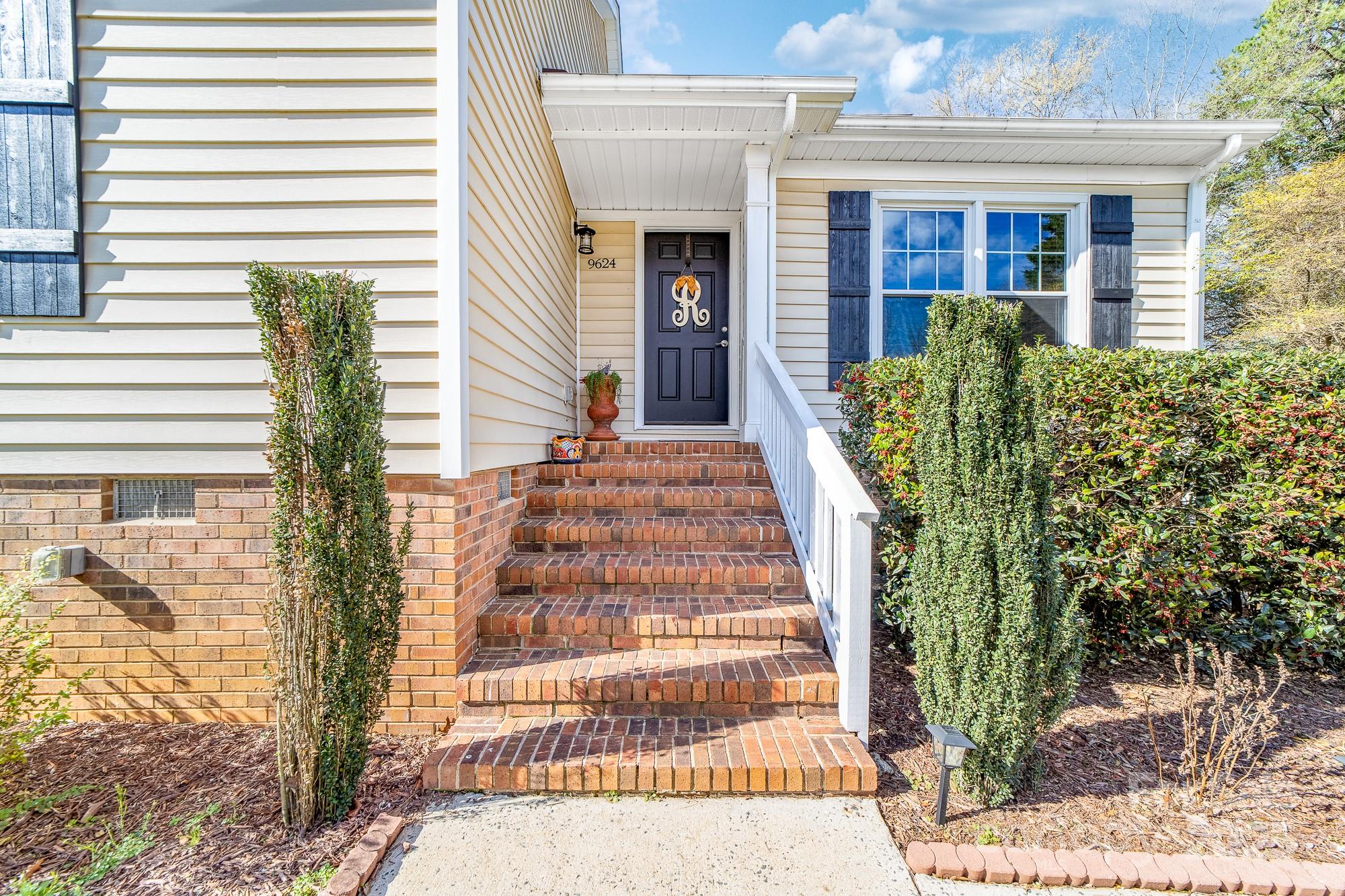 Property image 4 of 9624 Buckskin Lane in Timber Creek, Mint Hill, NC 28227